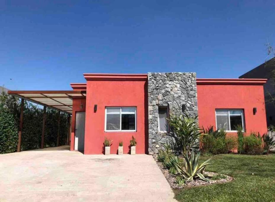 Holiday home Excelente Casa En Barrio Privado Arces *